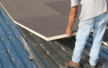 benefits of insulating Pitstone Hill flat roofing